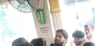 अधिक मास के दूसरे सोमवार पर भदेश्वरनाथ मंदिर में भीड़:बड़ी संख्या में श्रद्धालुओं ने की पूजा-अर्चना, गूंजे हर-हर महादेव के जयकारे