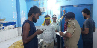 बहन के साथ सोई युवती की गोली मारकर हत्या, युवक हथियार छोड़कर फरार