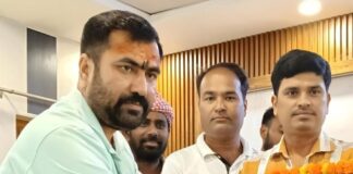 ग्रामीण पत्रकार एसोसिएशन ने संस्थापक बालेश्वर लाल को दी श्रद्धांजलि:39वीं पुण्यतिथि पर परतावल में हुआ श्रद्धांजलि सभा का आयोजन