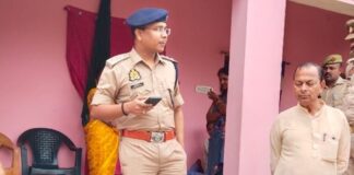 विवाहिता की मौत पर सीओ फरेंदा मौके पर पहुंचे:महराजगंज में परिजनों और ग्रामीणों से जानकारी ली, जांच जारी