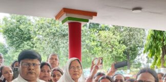 आशा वर्कर्स ने डिप्टी सीएम, स्वास्थ्य मंत्री को भेजा ज्ञापन:महराजगंज में लंबित भुगतान और 13 सूत्रीय मांगों के समाधान की मांग