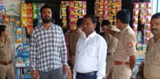 महराजगंज में किराना दुकान से अवैध पेट्रोल-डीजल जब्त:ईंधन संकट के बीच मुनाफाखोरी पर प्रशासन की कार्रवाई
