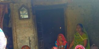 जहरीले जीव के काटने से किशोरी की हालत गंभीर:बस्ती में 14 वर्षीय बालिका जिला अस्पताल रेफर