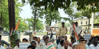कांग्रेस ने राज्यपाल को सौंपा ज्ञापन:गैस, डीजल-पेट्रोल की बढ़ती कीमतों और कमी पर जताई चिंता