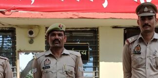 अवैध कच्ची शराब और ‘बंटी बबली’ के साथ दो गिरफ्तार:सिंहूली परसा गांव में पुलिस ने 60 लीटर कच्ची शराब पकड़ी
