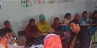 गर्भवती महिलाओं का टीकाकरण:सीएचसी बेवा में जांच और दवा भी बांटे