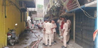 एसबीआई रीजनल ऑफिस में भीषण आग, लाखों की संपत्ति जलकर खाक