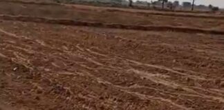 इटवा में अवैध मिट्टी खनन की शिकायत:ग्रामीण ने डीएम से कार्रवाई की मांग की