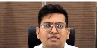DM ने दो पूर्ति निरीक्षकों को प्रतिकूल प्रविष्टि दी:सिद्धार्थनगर में जन समस्याओं के निस्तारण में लापरवाही पर कार्रवाई