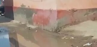 मधवापुर में बेमौसम बारिश, मुख्य मार्ग पर जलभराव:आवागमन प्रभावित, मौसमी बीमारियों का खतरा बढ़ा