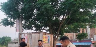 कोठीभार पुलिस का चेकिंग अभियान:यातायात नियमों के उल्लंघन पर 10 बाइक का चालान