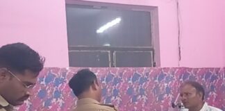 बारात में शामिल होने आए युवक पर हमला:इकौना में घायल को गंभीर हालत में अस्पताल में भर्ती कराया
