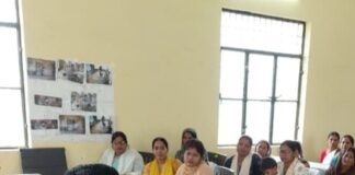 चरदा सीएचसी अधीक्षक ने संभाला कार्यभार:स्वास्थ्य सेवाओं को बेहतर बनाने के दिए निर्देश