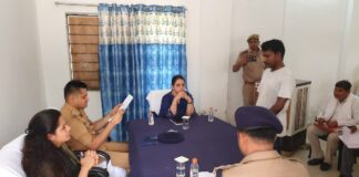 जिलाधिकारी की अध्यक्षता में थाना कोतवाली भिनगा में समाधान दिवस का हुआ आयोजन