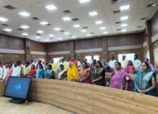 नगर निगम सदन में हंगामा, देरी से पहुंचे अधिकारी तो भड़के…