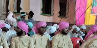 सिद्धार्थनगर के जामिया मटेहना में दस्तारबंदी समारोह:35 छात्रों को मिली सनद, उलमा-ए-किराम ने किया सम्मानित