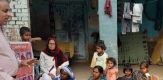 कठौतिया आलम में माताओं को किया गया जागरूक:सामुदायिक स्वास्थ्य केंद्र बेवा ने चलाया टीकाकरण अभियान