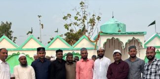 सबया में बकरीद की नमाज शांतिपूर्वक अदा की गई:ईदगाहों पर मेले में भीड़, पुलिस प्रशासन भी रहा मौजूद