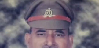 सड़क हादसे में रिटायर्ड दारोगा की मौत,ट्रैवलर गाड़ी ने बाइक में मारी थी टक्कर