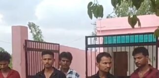 बहराइच में छत से गिरकर 44 वर्षीय व्यक्ति की मौत:शौच के लिए जाते समय हुआ हादसा, पुलिस जांच में जुटी