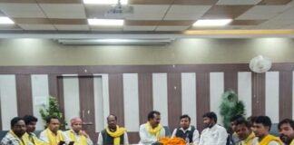महाराजगंज में SBSP की मासिक बैठक:पंचायत चुनाव को लेकर संगठन विस्तार पर जोर; नई नियुक्तियां भी हुईं
