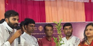 शेखपुरा में लोकगीत संध्या का आयोजन:कलाकारों ने बांधा समां, महिलाओं को किया गया सम्मानित