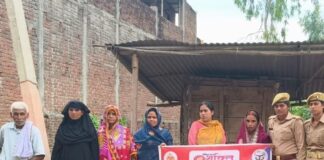 महिलाओं को सुरक्षा के प्रति किया जागरूक:जलालपुर में मिशन शक्ति के तहत हुआ सम्मेलन