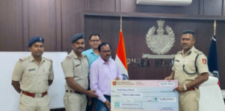 पूर्व मेदिनीपुर में साइबर फ्रॉड : पुलिस ने पीड़ित को लौटाई ठगी गई राशि