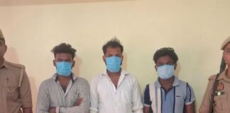 पनियरा में नाबालिग से दुष्कर्म के तीनों आरोपी गिरफ्तार:अश्लील वीडियो बनाकर किया ब्लैकमेल, तीन मोबाइल बरामद