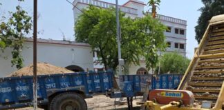 बहराइच में अवैध मिट्टी खनन पर कार्रवाई:राजस्व-पुलिस टीम ने मडलोडर मशीन, दो ट्रॉली सीज की