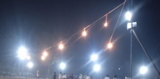 सुमित शंकर ने विष्णुपुर को 73 रन से रौंदा:नासिरगंज नाइट क्रिकेट टूर्नामेंट के लीग मुकाबले में शानदार प्रदर्शन