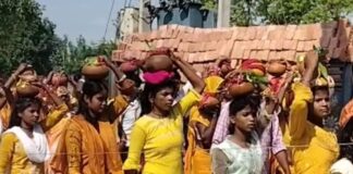 सप्त दिवसीय श्रीमद्भागवत कथा शुरू:मोतीपुर में कलश यात्रा के साथ हुआ भव्य शुभारंभ
