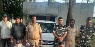 ठूठीबारी में आबकारी टीम की बड़ी कार्रवाई:149 बोतल विदेशी शराब के साथ तीन तस्कर गिरफ्तार