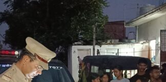 बस्ती में लापता दो बच्चियां सकुशल मिलीं:पुलिस ने कार्रवाई कर परिजनों को सौंपा, बच्चियों के सुरक्षित मिलने पर परिवार में खुशी