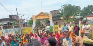 सी समवाय भगवानपुर ने रघुनाथपुर में की ग्राम सभा:सुरक्षा, तस्करी रोकथाम, शिक्षा और सरकारी योजनाओं पर हुई चर्चा