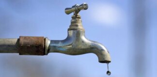 मॉनसून से पहले मोरबे डैम का लेवल तेज़ी से गिर रहा