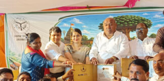 सबसे बड़ा एवं सबसे कम समय में आयोजित ग्रीन चौपाल अभियान : अम्बेडकरनगर के नाम दर्ज हुए दो राष्ट्रीय कीर्तिमान