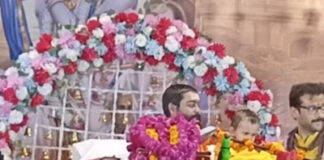 श्रीमद् भागवत कथा में भगवान कृष्ण के जन्मोत्सव पर झूमते नजर आये भक्तजन