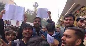 बीपीएससी पेपर लीक नहीं कुछ और है कारण?