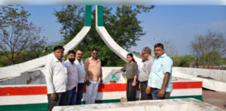 भीषण गर्मी में पशु-पक्षियों के लिए सहारा बने पानी से भरे मिट्टी के प्याले
