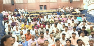 केजीएमयू में कर्मचारियों का बड़ा आंदोलन