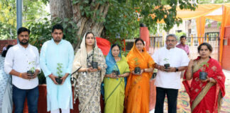 एनबीआरआई में भंडारे पर ओआरएस पेय का हुआ वितरण