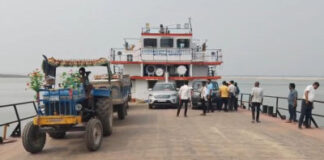 विक्रमशिला सेतु संकट के बीच राहत, गंगा में शुरू हुई कार्गो जहाज सेवा
