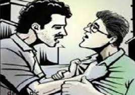 गोमतीनगर के पैथोलॉजी लैब में हंगामा, 50 हजार चोरी और फोन पर गोली मारने की दी धमकी
