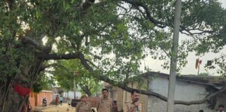 बहराइच में मुहर्रम से पहले पीस कमेटी की बैठक:प्रभारी निरीक्षक ने अराजक तत्वों पर कठोर कार्रवाई की चेतावनी दी