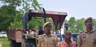 कोल्हुई पुलिस की अवैध खनन पर प्रभावी कार्रवाई:मिट्टी लदे ट्रैक्टर-ट्रॉली को किया गया सीज