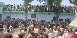 मोहर्रम की 10वीं पर यौमे आशूरा का जुलूस:हजारों लोग हुए शामिल, युवाओं ने किया मातम