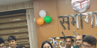 बस्ती में मेधावी छात्रों का सम्मान:राज्य मंत्री महेश शुक्ल की अध्यक्षता में हुआ कार्यक्रम