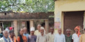 मिश्रौलिया खालसा में पुलिस गोष्ठी आयोजित:वरिष्ठ नागरिकों और ग्रामीणों का पुलिस पर विश्वास बढ़ा