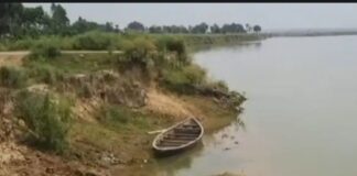 श्रावस्ती के गांव बाढ़-नदी कटान से प्रभावित:एक दशक से विस्थापन झेल रहे ग्रामीण, तटबंध की मांग